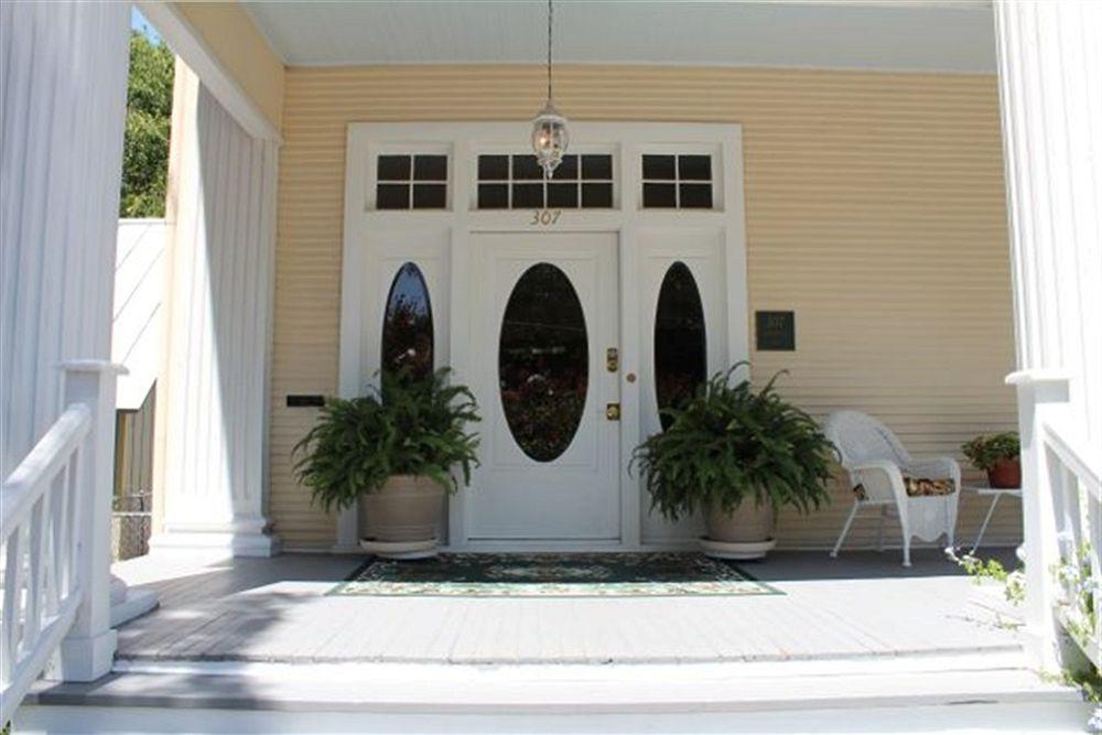 Evas Escape At The Gardenia Inn San Antonio Exterior foto